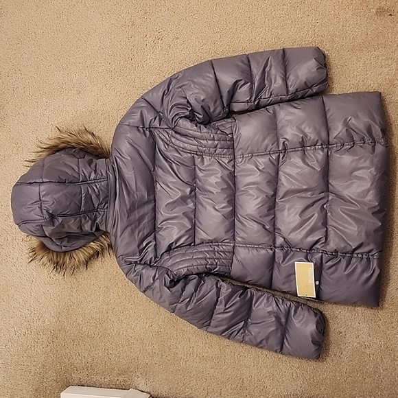 MICHAEL KORS Big Girls Heavy Weight Stadium Jacket Size 14. NWT - Picture 2 of 8